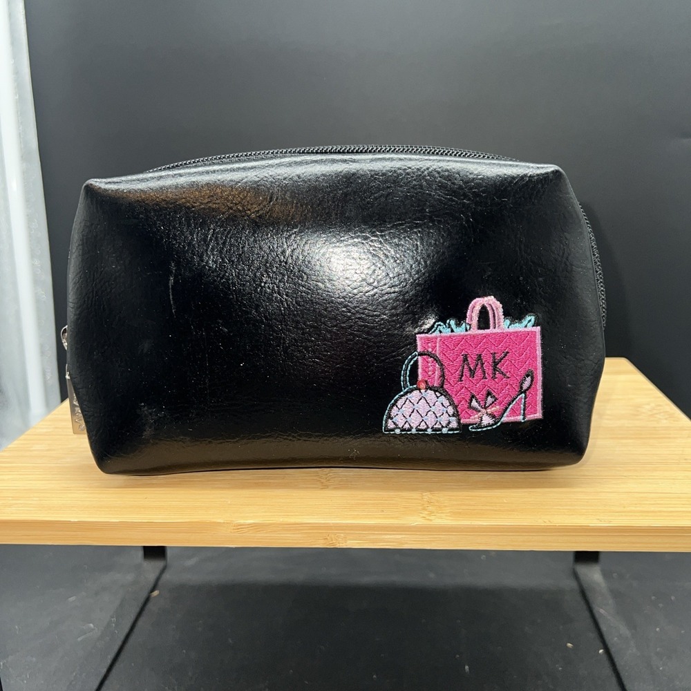 Mary Kay MK Logo Girlfriend Makeup Cosmetic Bag Black Pink Pretty Convenient